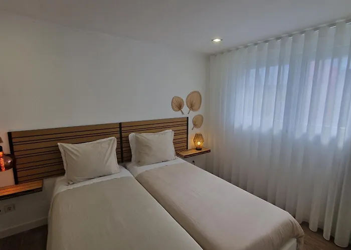 Santa Cruz * Santa Cruz das Flores