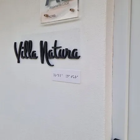 Santa Cruz * סנטה קרוז דאס פלורס