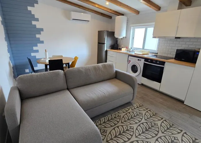 Santa Cruz * Santa Cruz das Flores